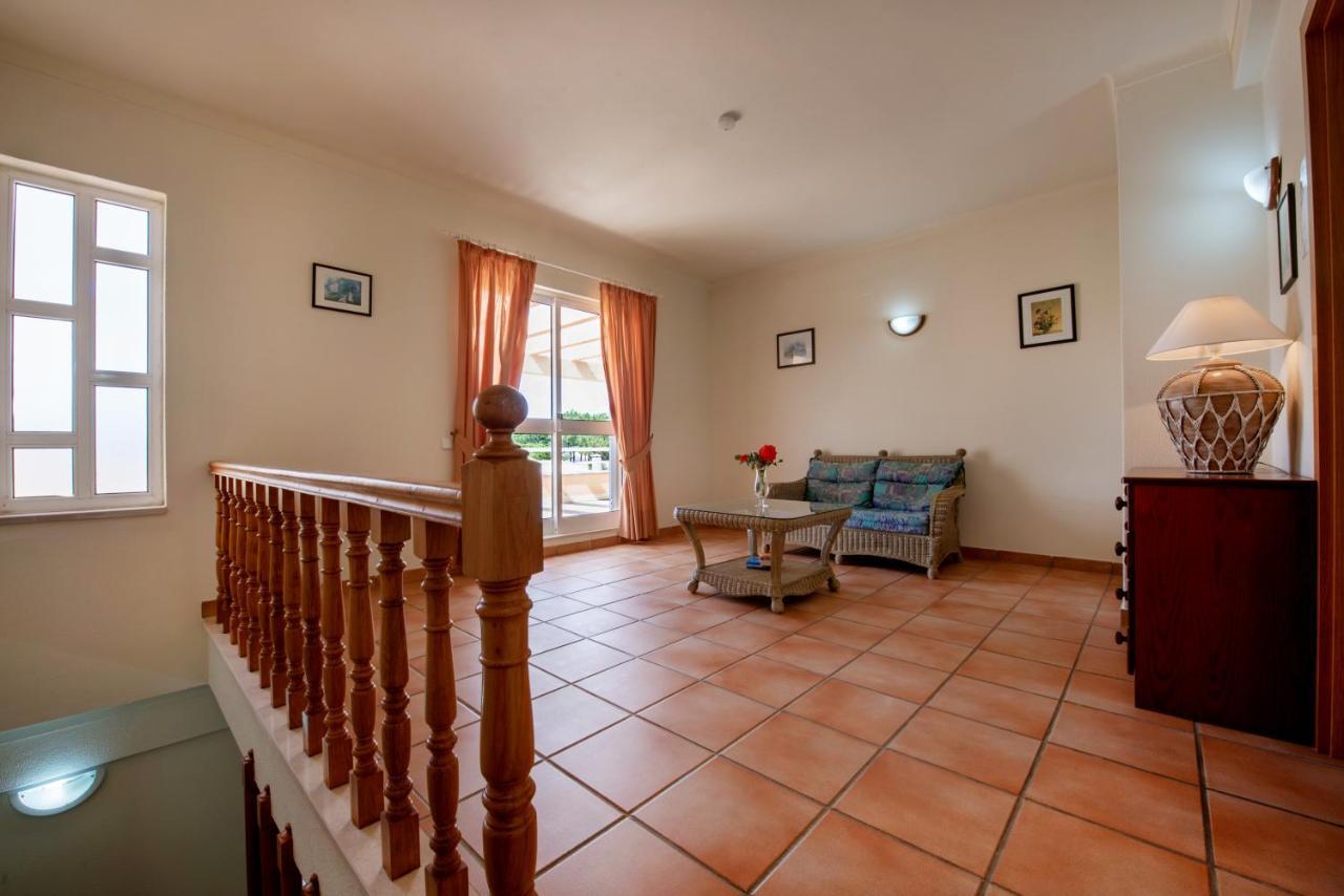 Villas Pinhal Da Falesia อัลบูเฟรา ภายนอก รูปภาพ